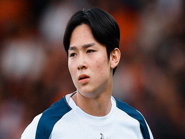 Tottenham Resmi Pinjamkan Yang Min-Hyeok ke Portsmouth