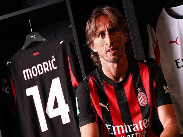 Max Allegri dan Skuad Milan Sambut Kedatangan Luka Modric di Milanello